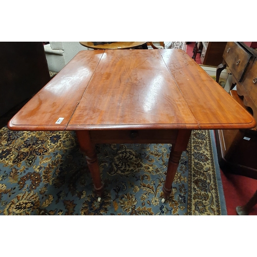 17 - A 19th Century Mahogany Pembroke Table on turned supports with single drawer freeze.
H 73 x L 107 x ... 