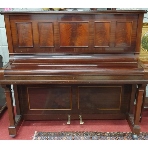 185 - A good Mahogany Veneered upright Piano by Squire Longston. H 136 x W 140 x D 67 cm approx.