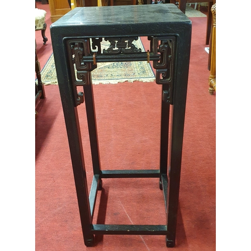 98 - An Oriental Urn Table. 27 x 27 x H 65.5 cm approx.