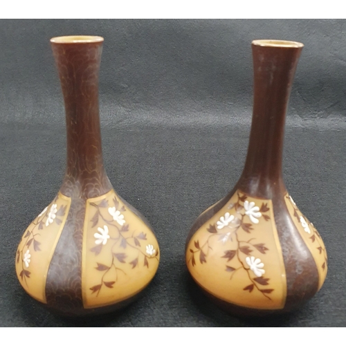 177 - A pair of oriental design Bud Vases. 14 cm approx.