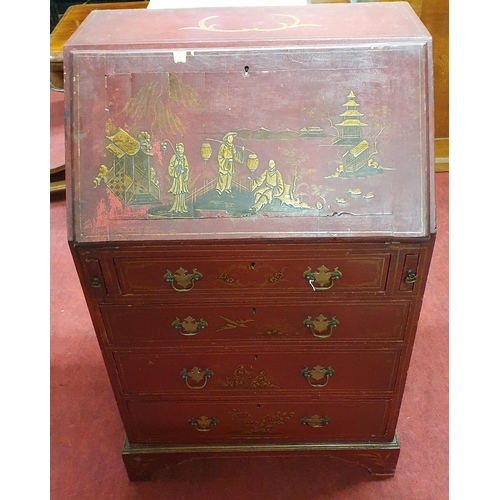 572 - A late 19th early 20th Century Bureau with chinoiserie painted detail flap and fitted interior. 58 x... 