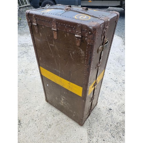 1095 - A Vintage metal bound Trunk Oshkosh by the Belber Trunk and Bag Co, Wisconsin.