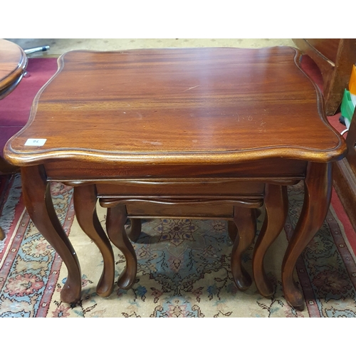 76 - A good modern Mahogany Nest of three Tables with cabriole supports. Largest Being 63 x 48 x H 52 cm ... 