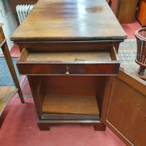 265 - Of Superb quality. A very unusual early 19th Century Mahogany Ladies campaign Writing Desk with full... 