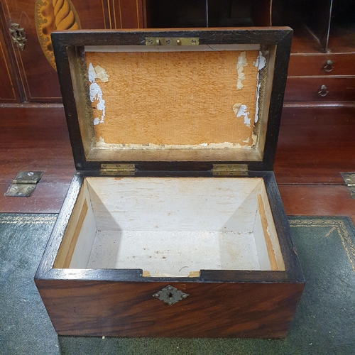 536 - A 19th Century Walnut Box with lifting handle. 23 x 14 x H 13.5 cm approx.