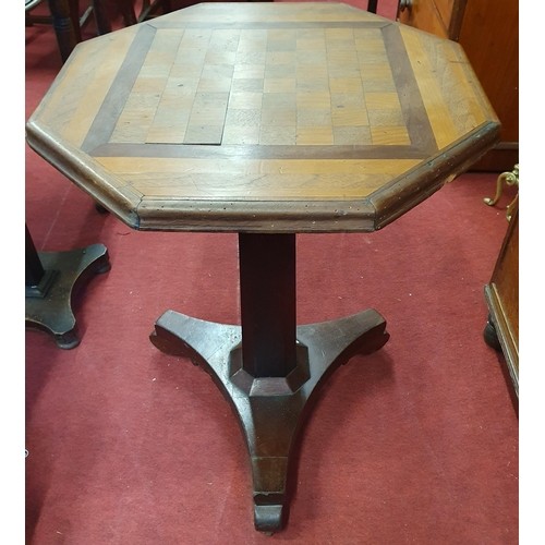 1006 - An Edwardian Mahogany and Inlaid Coal Skuttle. (coal comes free!), a good 19th Century Mahogany Game... 