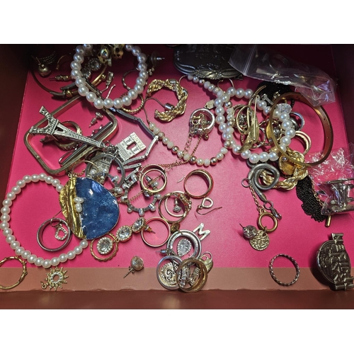 378 - A good quantity of costume Jewellery and a group of Watches.