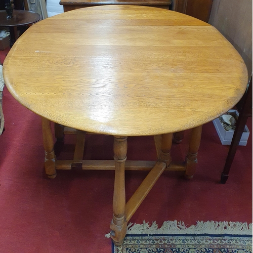 1064 - A late 19th early 20th Century stripped Oak Gateleg Table of good size. W 102 x 151 x H 77 cm approx... 