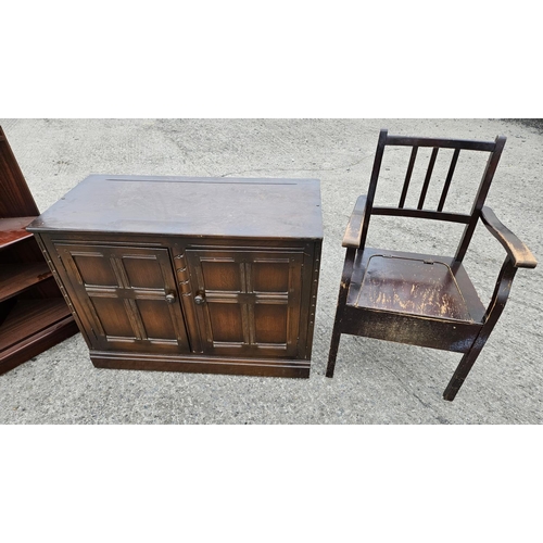 995 - An Old Charm style Cabinet, Mahogany effect corner Cabinet and Commode.