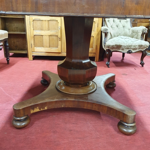 1081 - A really good early 19th Century Mahogany rectangular Breakfast Table of large form with twin panel ... 