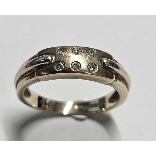 422 - A 9cr Gold and Diamond Ring, size L1/2. Total weight 2.5 gms.