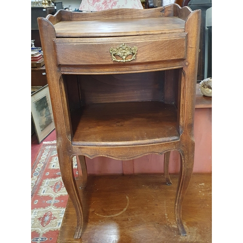 481 - A late 19th Century Walnut single door Side Cabinet on cabriole supports. W 40 x 30 x H 73 cm approx... 