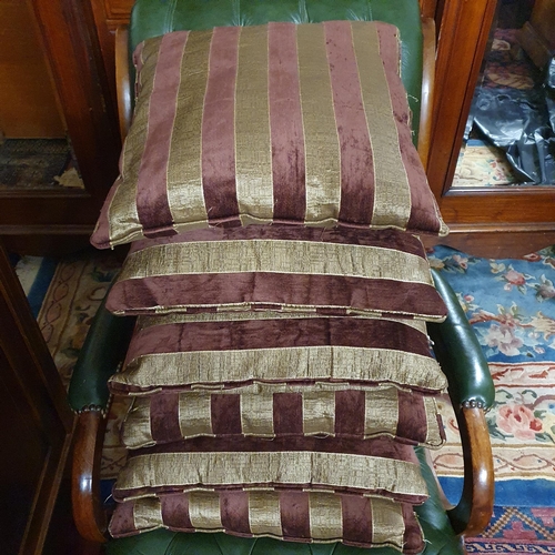 537B - A quantity of burgundy and beige striped Cushions.