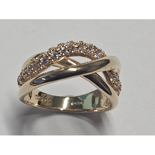 367 - A Silver Gilt cluster Ring, size M.