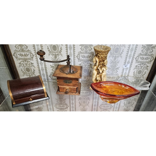 667 - A good quantity of Vintage Items to include a Murano style Bowl, a coffee grinder etc.