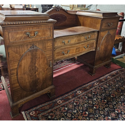 815 - Of Superb quality. A late 19th early 20th Century Mahogany Pedestal Sideboard with highly carved rop... 