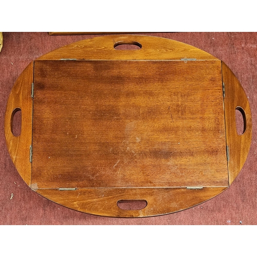 165 - A snap top butlers Tray on Stand.