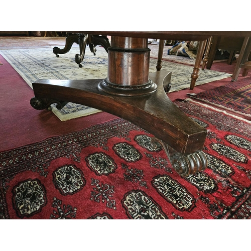 468 - A good low 19th Century circular Rosewood coffee Table on platform base.
H 52 x D 130 cm approx.