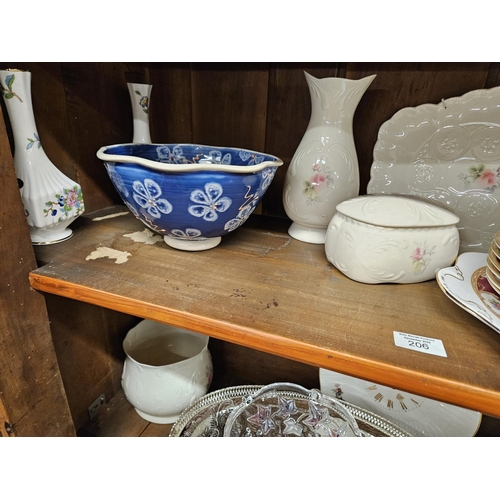 828 - A good quantity of decorative Items to include an 'English Garden' Teaset, Lady Hamilton bone china ... 