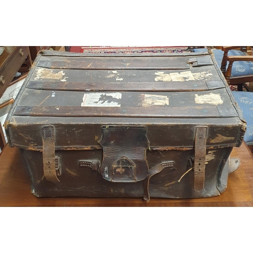 214 - A good old vintage Trunk. 62 x 37 cm approx. #