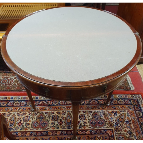 282 - An early 20th Century Mahogany foldover Card Table with turned pad feet. W77 x D38 x H72cm approx.