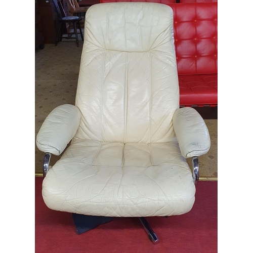 297 - A good retro cream leather Skoghang reclining swivel armchair. W 69 x SH 39 x BH 94 cm approx.