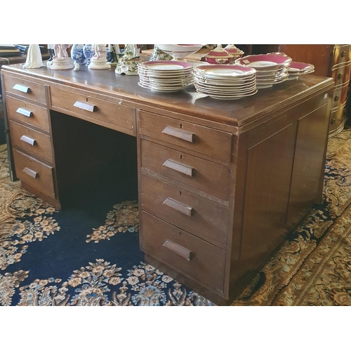 448 - A 20th Century Mahogany Bankers Desk of large size. H 77 x 152 x 91 cm approx.