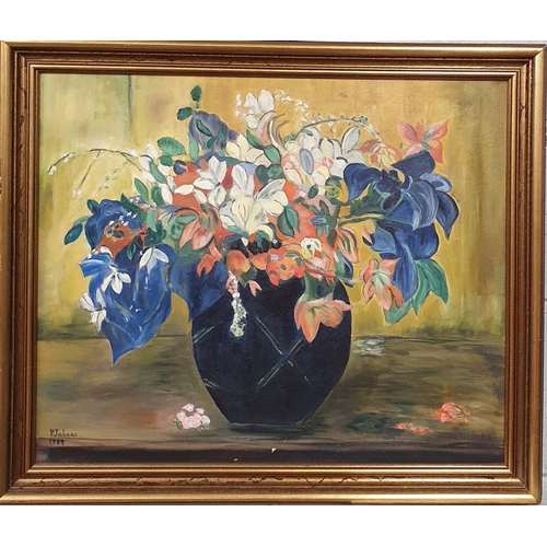 663 - A 20th Century Oil on Board Still Life of flowers in a vase.
H 42 x W 60 cm approx.