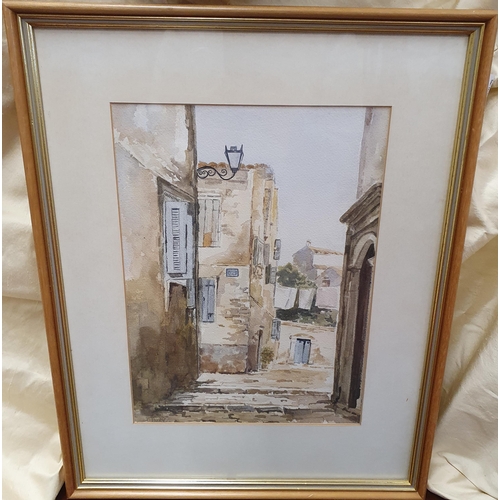 734 - A 20th Century Watercolour of a street scene. 32 x 24 cms approx.