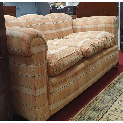 569 - A good triple humpback Couch with plaid upholstery. W 180 x D 85 cm approx.