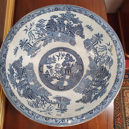 654 - A large 19th Century blue and white pattern Bowl.
D 41 cm approx.