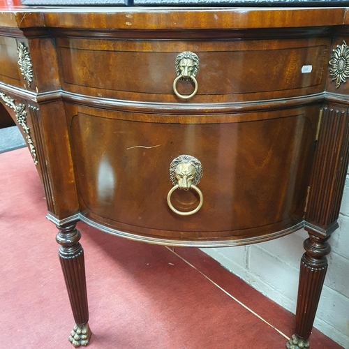 724 - A good Regency style Sideboard with lions head handles on reeded supports. 183 x 53 x H 87 cm approx... 