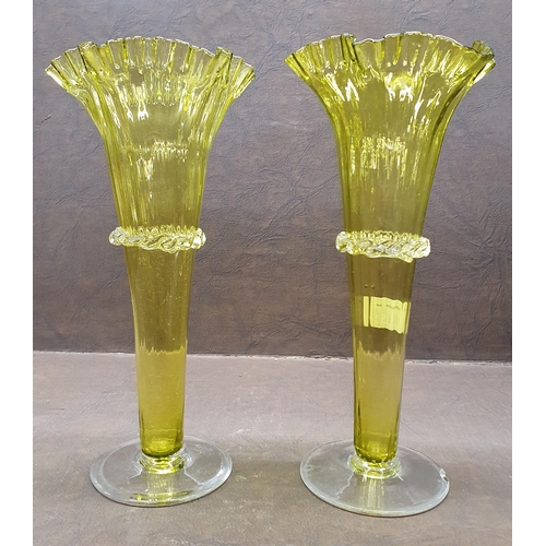 1033 - A lovely pair of yellow glazed tulip Vases. H 27 cm approx.