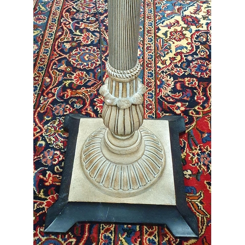 1133 - A good reeded Uplighter. H 177 cm approx.