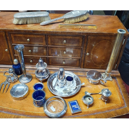 1199 - A good quantity of Silverplate to include vanity items.