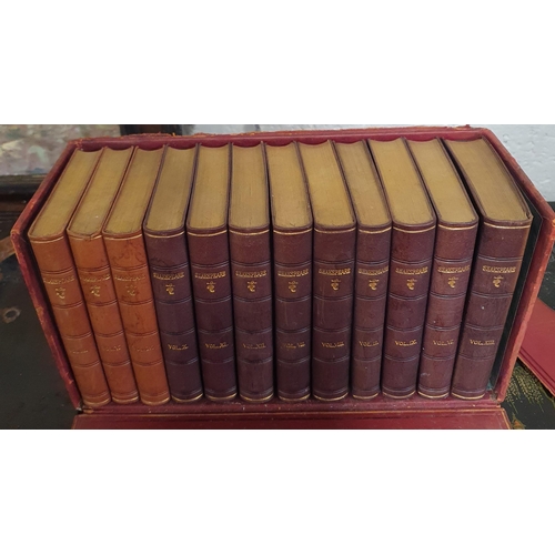 820 - A good cased Folio of 'The handy volume of Shakespeare' along with a late 19th early 20th Century ha... 