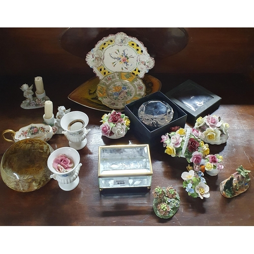 990 - A large quantity of Decorative Items.