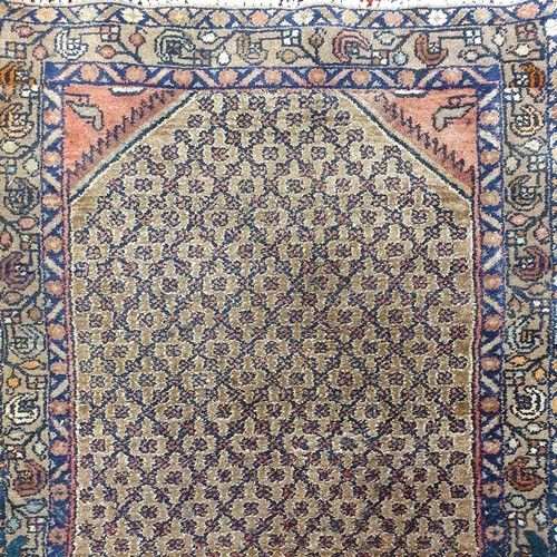 860 - A good Iranian Runner with a repeating cross design. 264 x 102 cm approx.