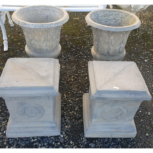 1237 - A good pair of Concrete Urns on pedestals.
H 95 cm approx.