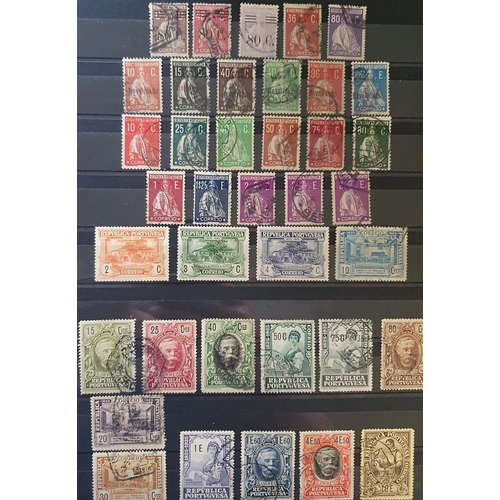 415 - A large collection of Portugal Stamps 1853 - 2001.