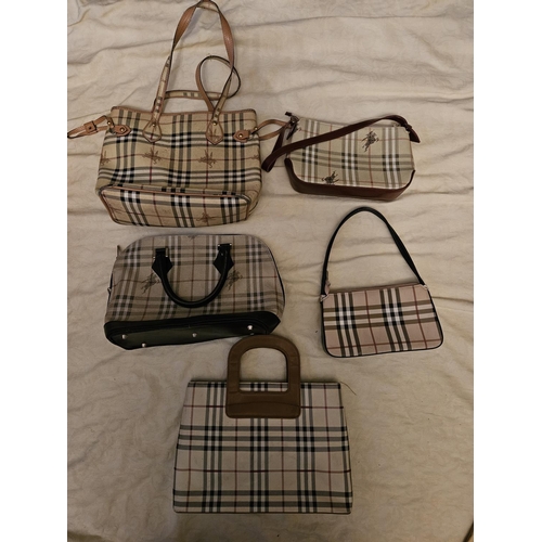 885 - Five Burberry style Handbags possibly original. Please note no condition reports will be done on thi... 