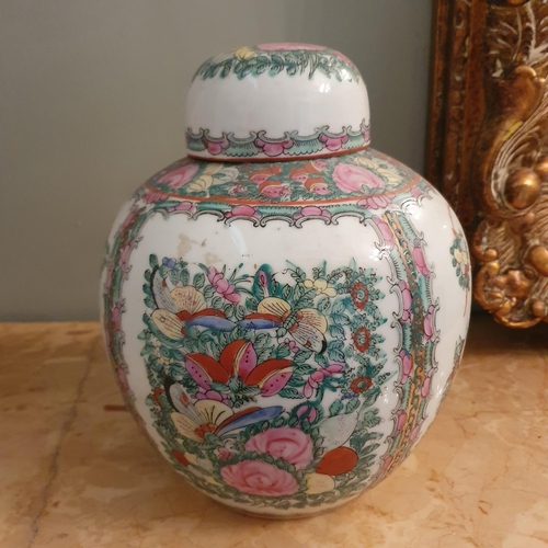 115 - A good early Oriental hand painted Ginger Jar with lid. H 25 cm approx.