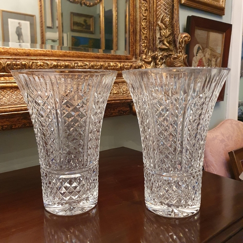 119 - A really good pair of Waterford Crystal Vases. Diam. 18.5 x H 25.5 cm approx.