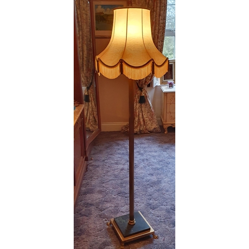 371 - A good 20th Century Brass Standard Lamp with shade on reeded turned support and claw feet.
H 169  cm... 