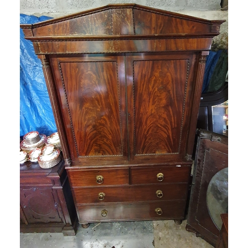 838 - A fantastic Regency Mahogany Linen Press with two short over two long with original ormolu ring hand... 