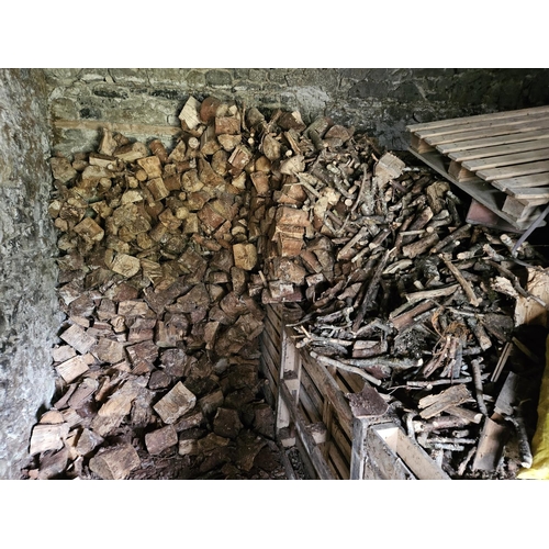 1033 - An extremely large quantity of Timber. Pine Ash and Oak.