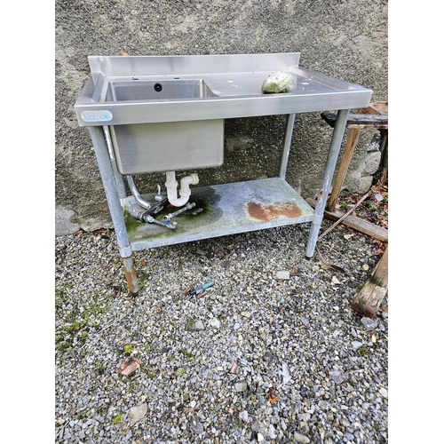 1036A - A Metal table Sink. 100 x 59 x H 89 cm approx.