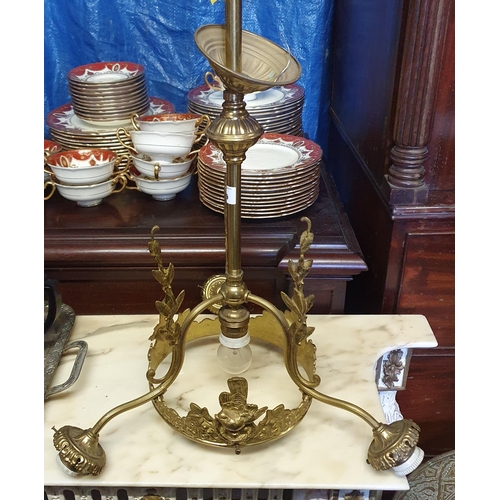 809 - A really good 19th Century three branch Chandelier with etched glass bowl and shades. Drop 60 cm app... 