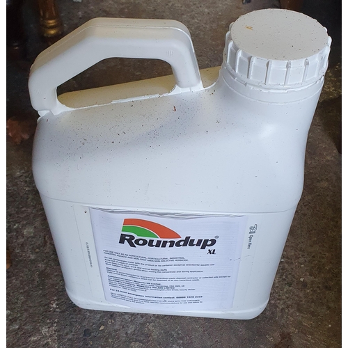 867 - A gallon of Roundup along with other items.