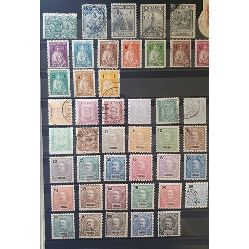 415 - A large collection of Portugal Stamps 1853 - 2001.